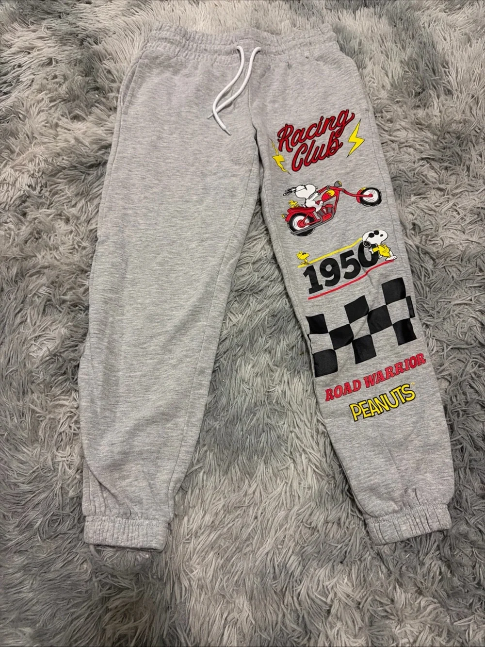 Peanuts Snoopy Racing Club Graphic Jogger Sweatpants Small